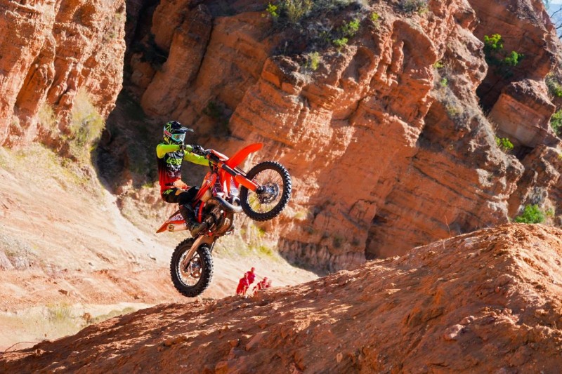 2024元谋越野摩托车耐力赛圆满收官：速度与激情引领未来发展