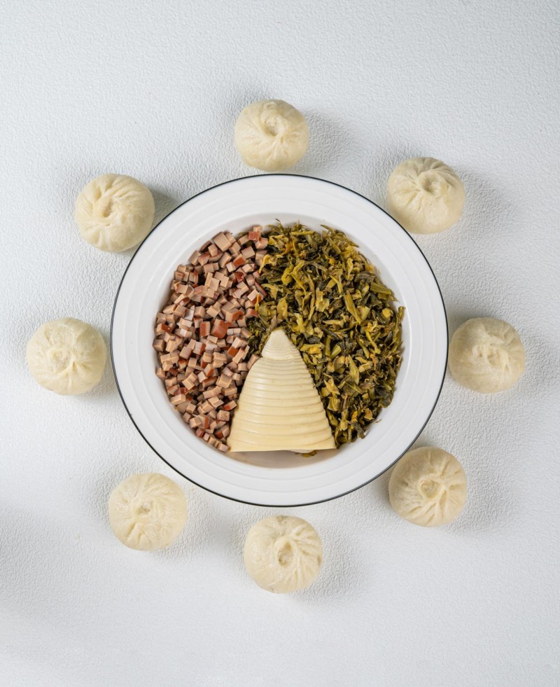 御小笼：传承百年古法的老面小笼包