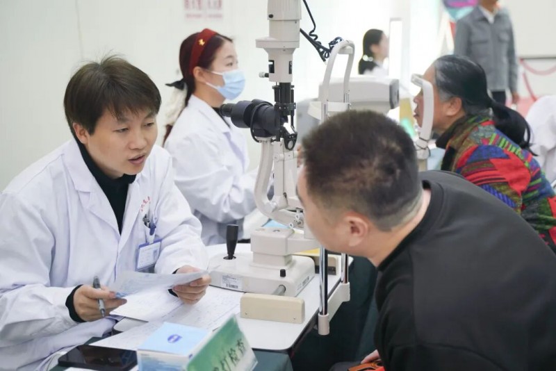 护眼“spa”进机场，春运旅途更清晰