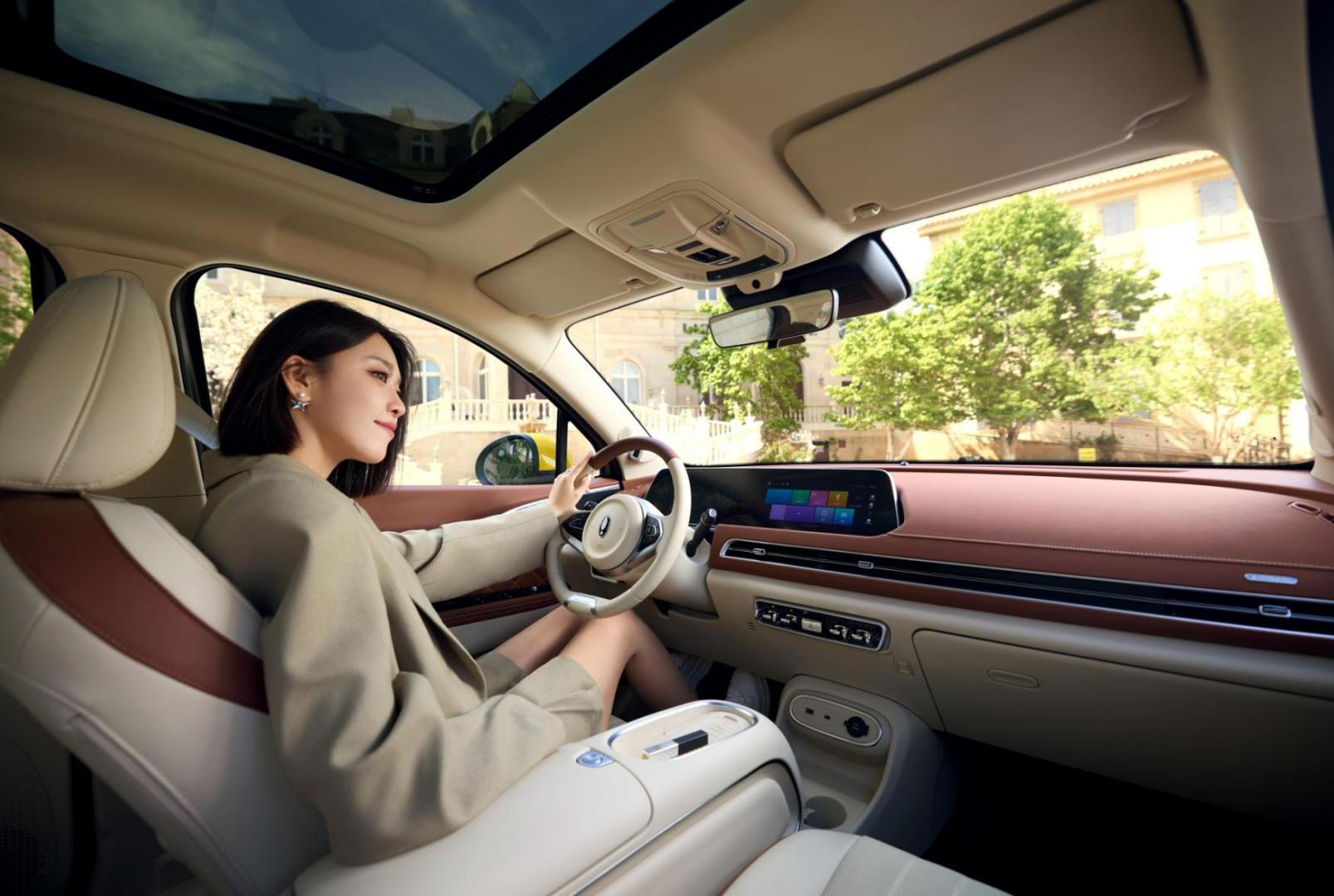 春日出行正当时，欧拉汽车健康护航每一程