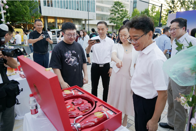 500万结婚消费券来袭！婚礼纪协办首届“甜蜜杭州博览会”