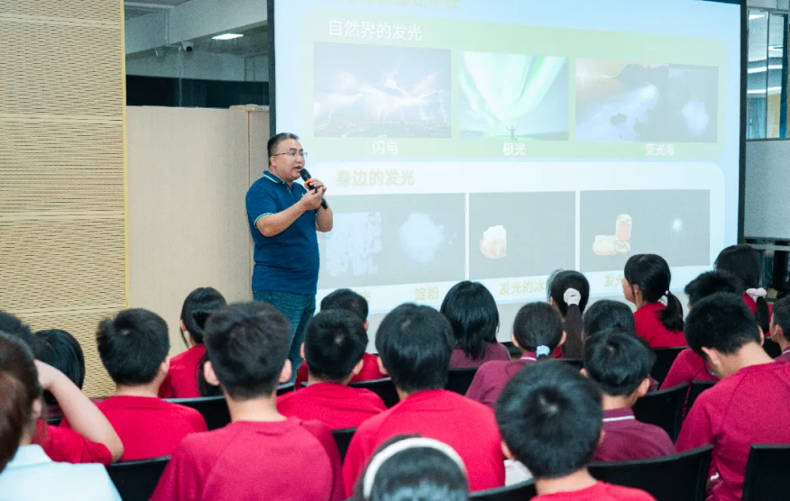 国内基础教育的探索者： 华外携手时空道宇开辟航天科教新阵地