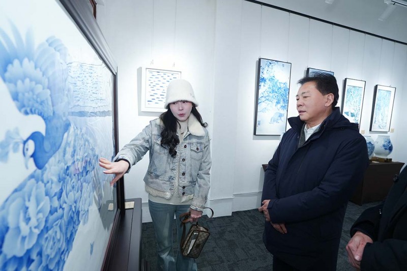 汇聚百位大家,守护china·2026陶瓷艺术精品展暨学术研讨会圆满举行