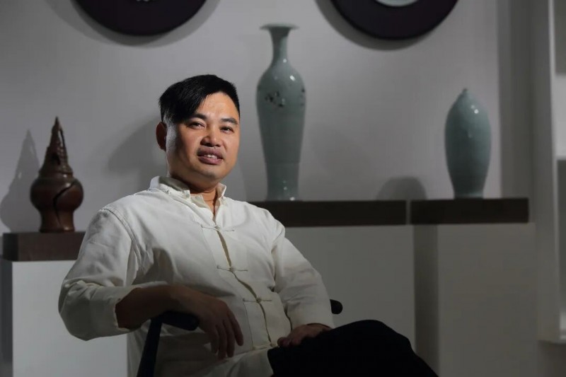 骐骥燃灯贺新岁，非遗藏韵入福酒——优者福灯贺岁酒暖心登场