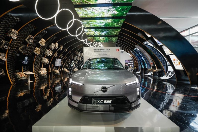 以安全致初心，沃尔沃xc70入驻好孩子·元生态馆传递正向力量