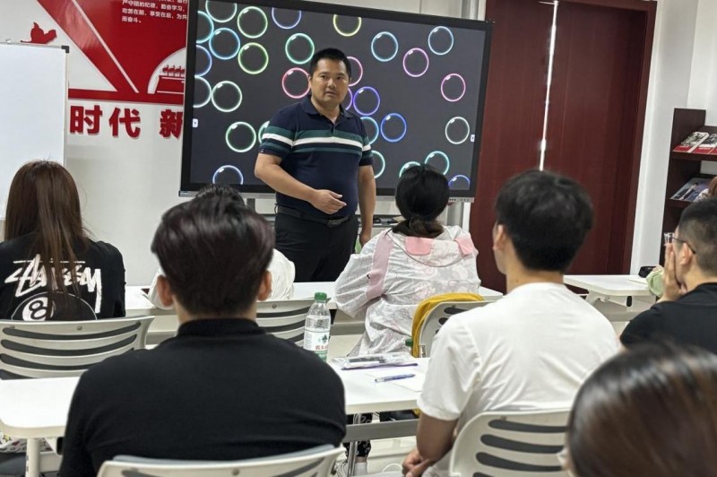 俄语为钥启新程：中国学子齐鲁集训备战伊尔库茨克留学之旅