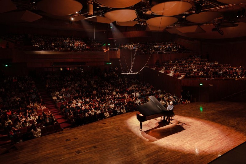 重磅官宣！正佳×郎朗六度联袂，2025启航帽峰湾“伊比利亚狂想”郎朗独奏音乐会12月浪漫上演