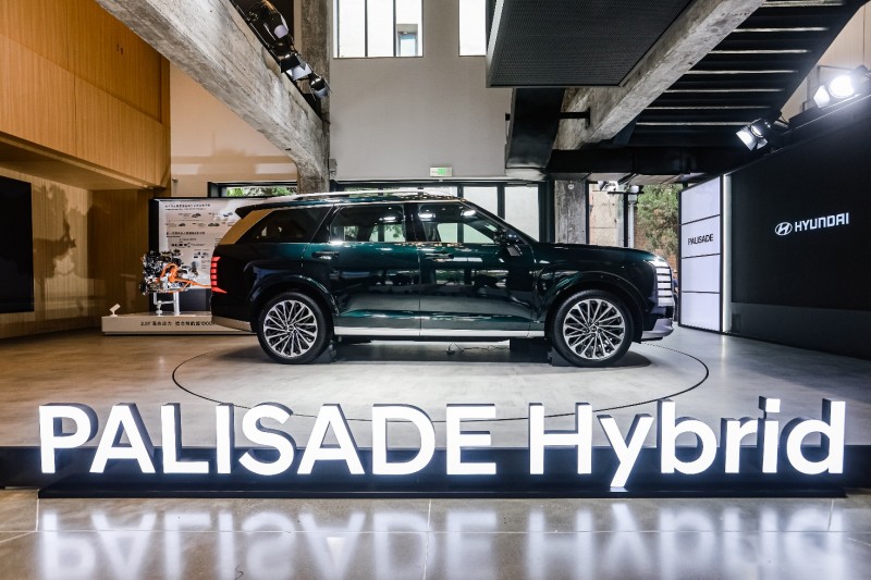 2.5t 双电机 ，新一代帕里斯帝中国首秀演绎混动旗舰新高度