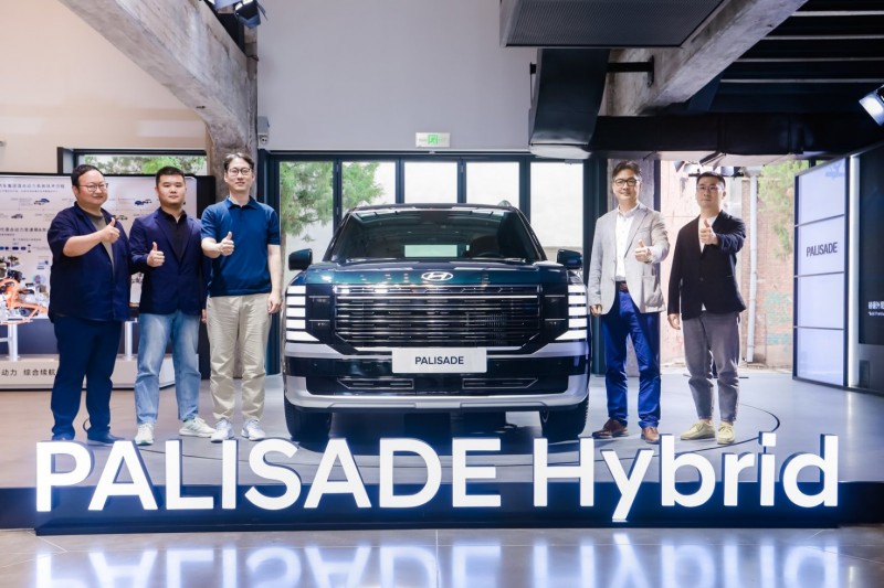 2.5t 双电机 ，新一代帕里斯帝中国首秀演绎混动旗舰新高度