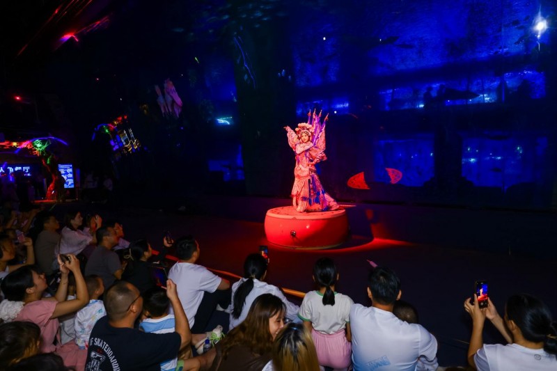 传统与潮流的碰撞，这个黄金周，正佳广场打造沉浸式文旅新体验