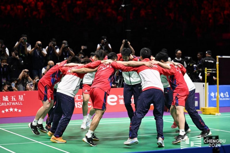 十年磨剑,信赖成团 赖茅见证国羽汤尤双冠,再铸辉煌巅峰