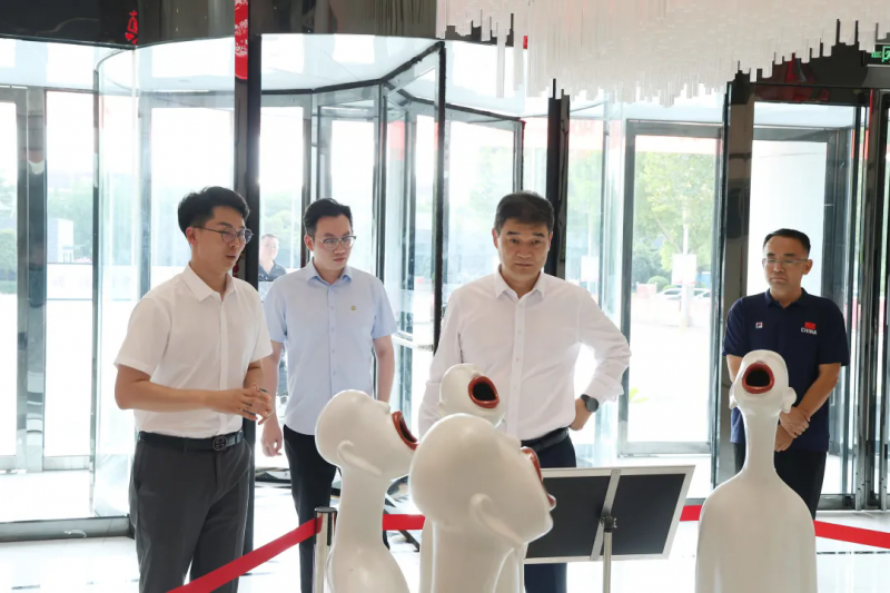 强强联袂共启新纪元，万茗堂与保利酒业达成战略合作