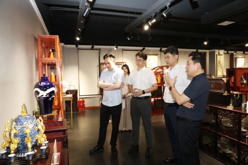 强强联袂共启新纪元，万茗堂与保利酒业达成战略合作