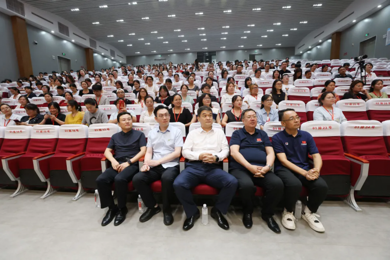 强强联袂共启新纪元，万茗堂与保利酒业达成战略合作