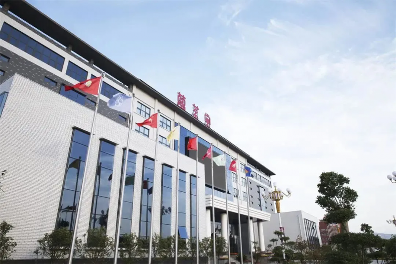 强强联袂共启新纪元，万茗堂与保利酒业达成战略合作