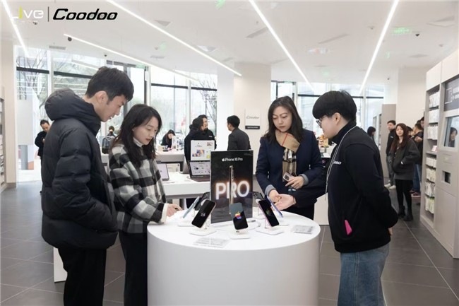 未来科技城唯一apple官方授权店开业！开启科技消费新体验！