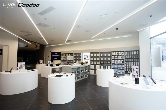 未来科技城唯一apple官方授权店开业！开启科技消费新体验！