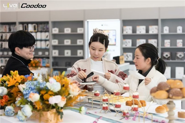 未来科技城唯一apple官方授权店开业！开启科技消费新体验！