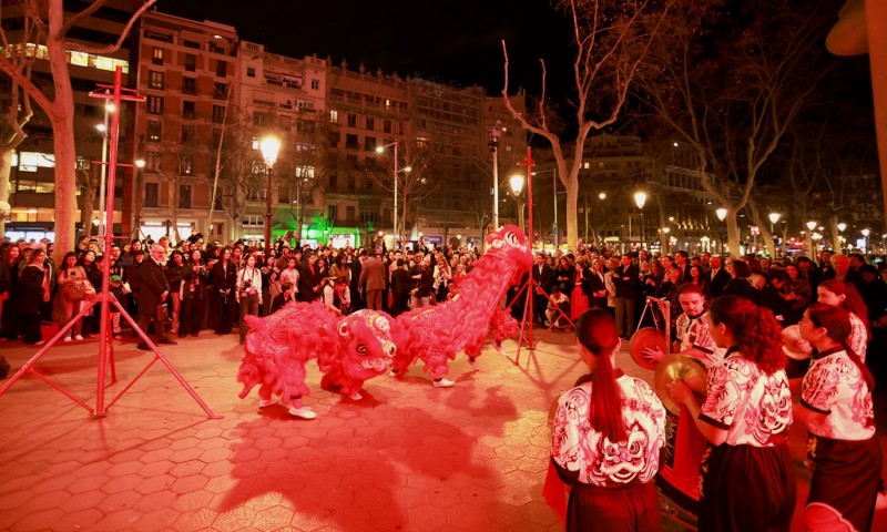 巴特罗之家点亮中国红暨首届中西文化科技创新盛典隆重举行