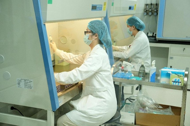 首届国际医药健康产业创新研讨会启幕，轻预携手海枫科技揭牌“长寿抗衰前沿医学实验室”