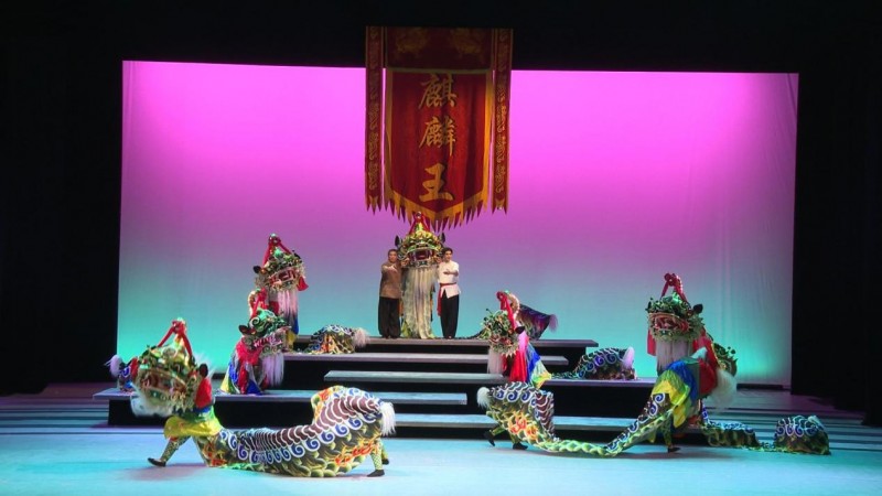 西秦戏现代剧《麒麟夺锦》：非遗双璧唱新声，一出好戏活乡村