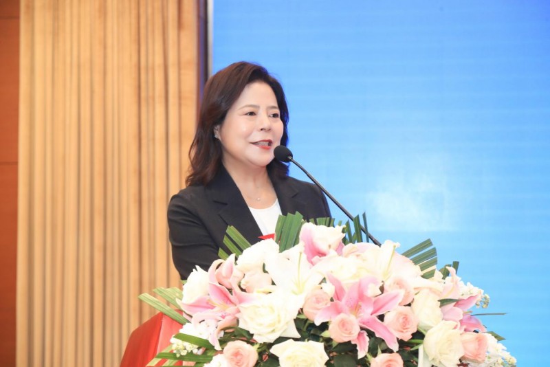 蜂产品酶解技术高值化研发与应用发展大会在京召开  厚德礼“花中良方”酶解饮品新品上市