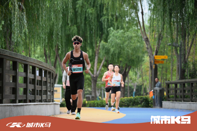 秋色正浓，“郑”好开跑！城市k马郑州站活力绽放