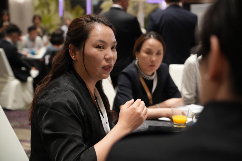 全球医美盛会闪耀狮城中国专家曹勇发出强音:安全与自然引领乳房整形未来