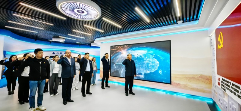 跨界联动  健康护航-南航新疆分公司飞行部、培训部开展联合共建活动