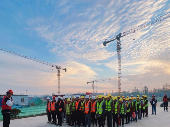 中国二冶山东分公司枣庄中医医院项目部:确保职工冬季安全