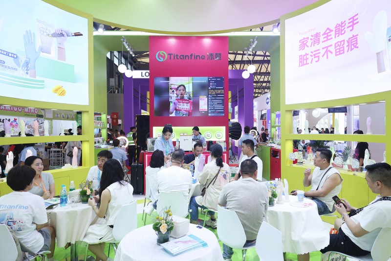 2025上海百货会完美落幕！添赞硬核“手护”实力圈粉，新品互动引热潮！