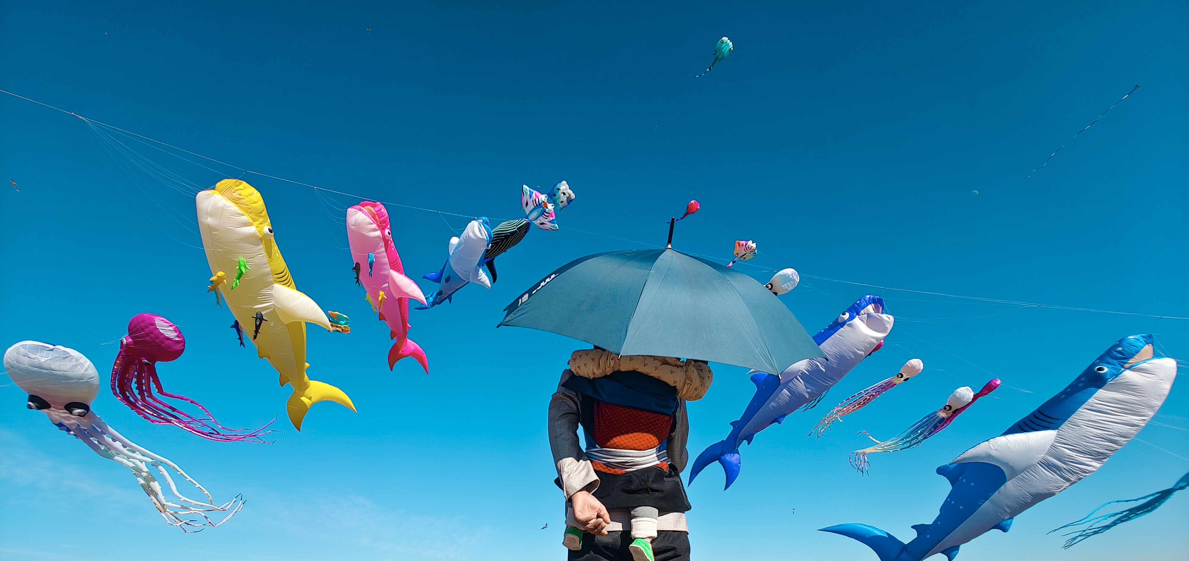 蓝雨 《童年》.jpg