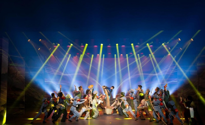 赓续红色血脉 铸就精神丰碑 纪念长征胜利90周年《长征之路》晚会举行