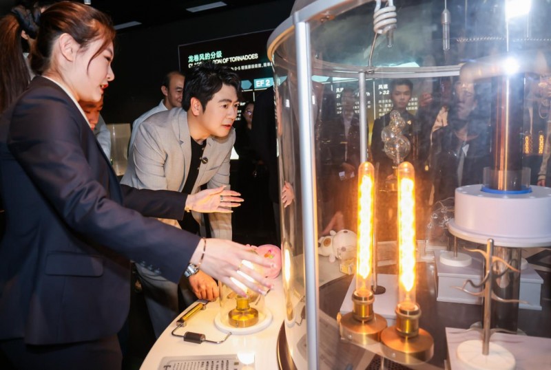 六度琴缘，共谱华章——正佳再度携手郎朗奏响2025岁末之夜